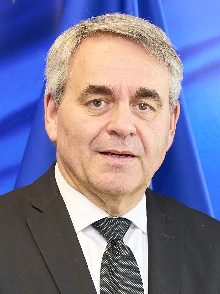 Portrait de Xavier Bertrand, candidat à la présidentielle 2027